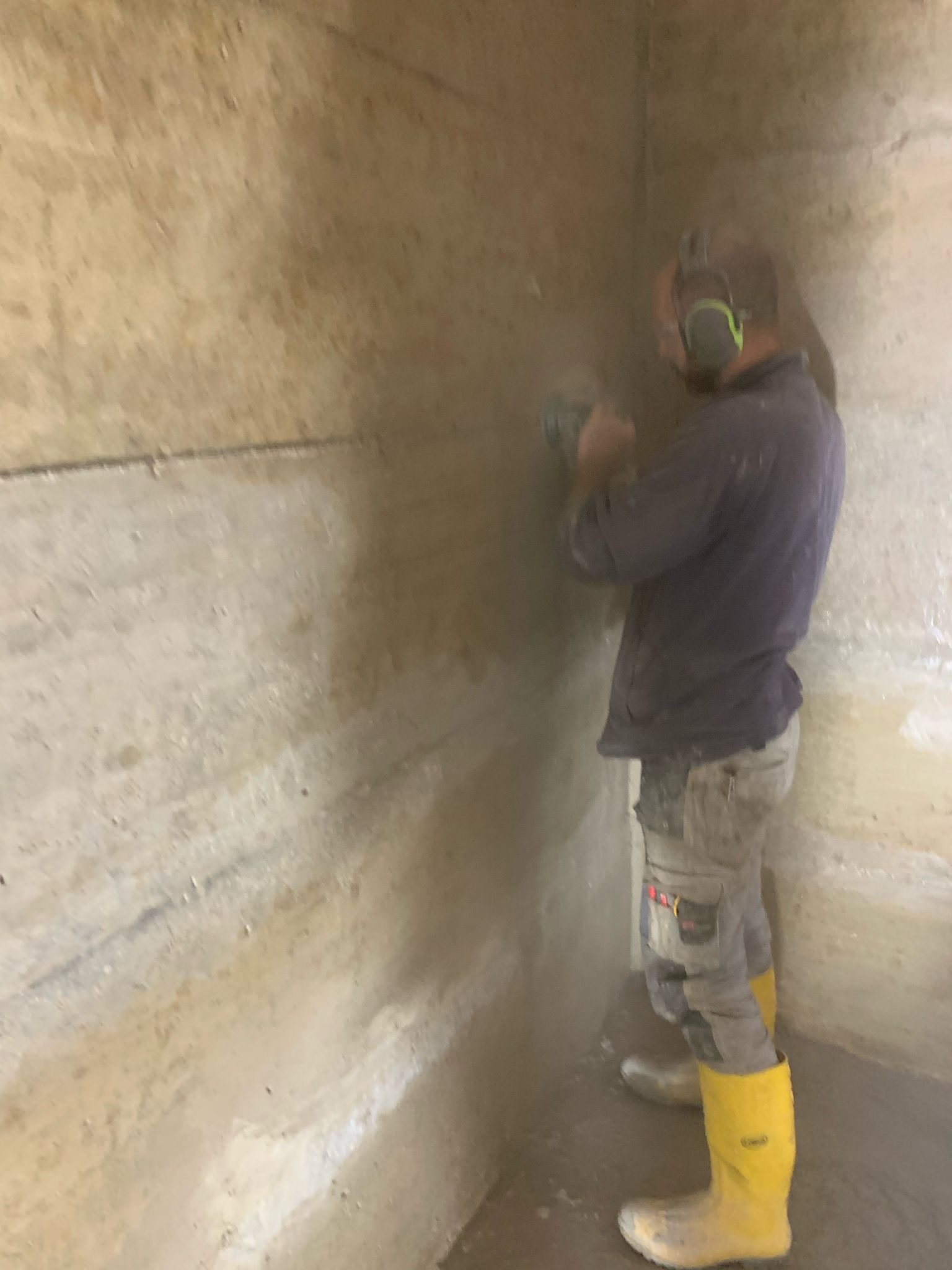 Inizio preparazione vasca